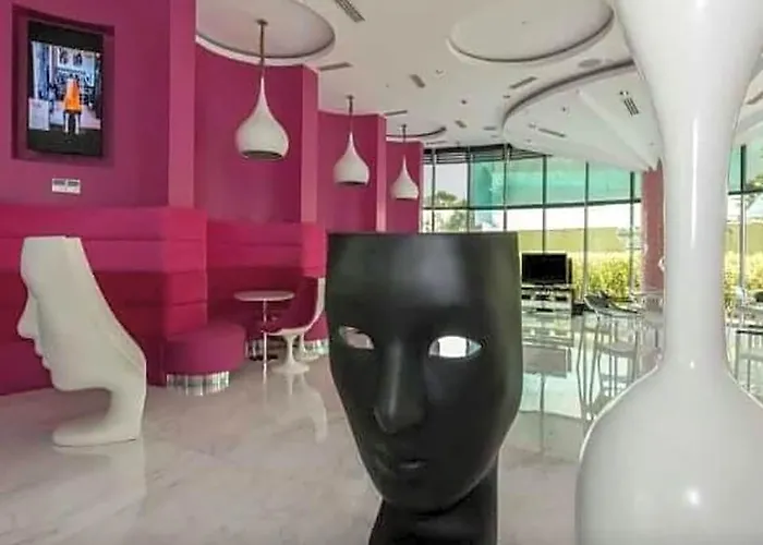 Hotel Azure Tropical Paradise 2*